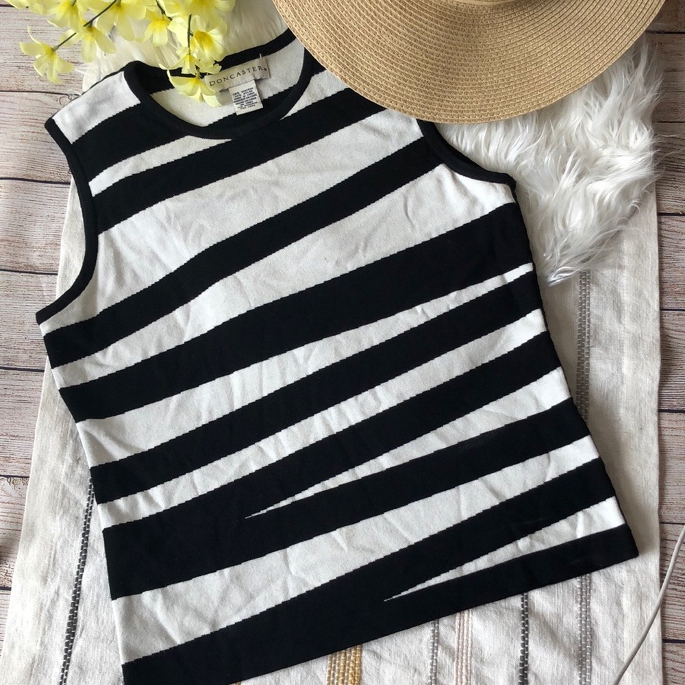 XS Doncaster Sleeveless Blouse